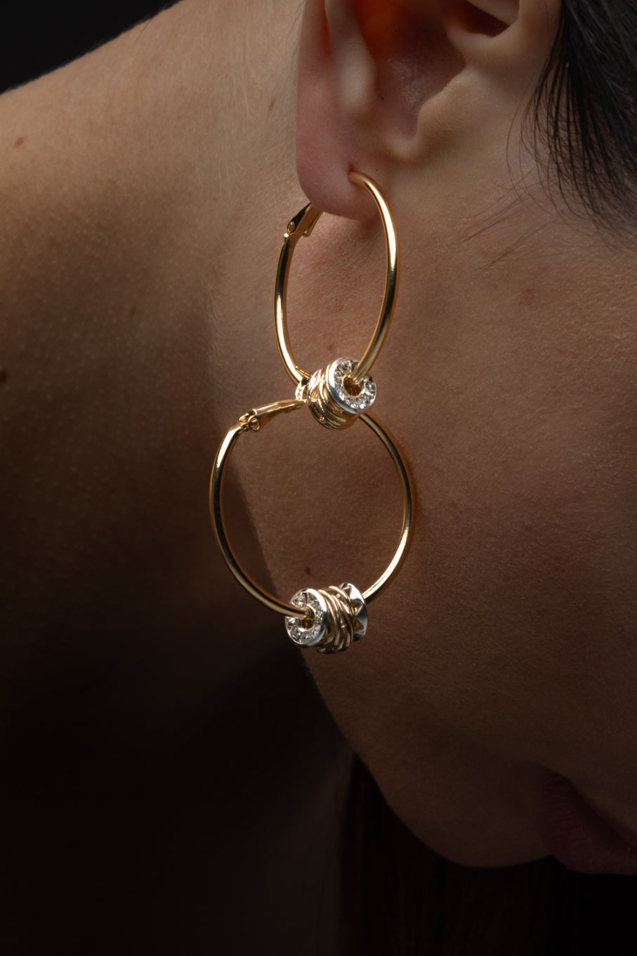 Large créoles Antigone strass dorée